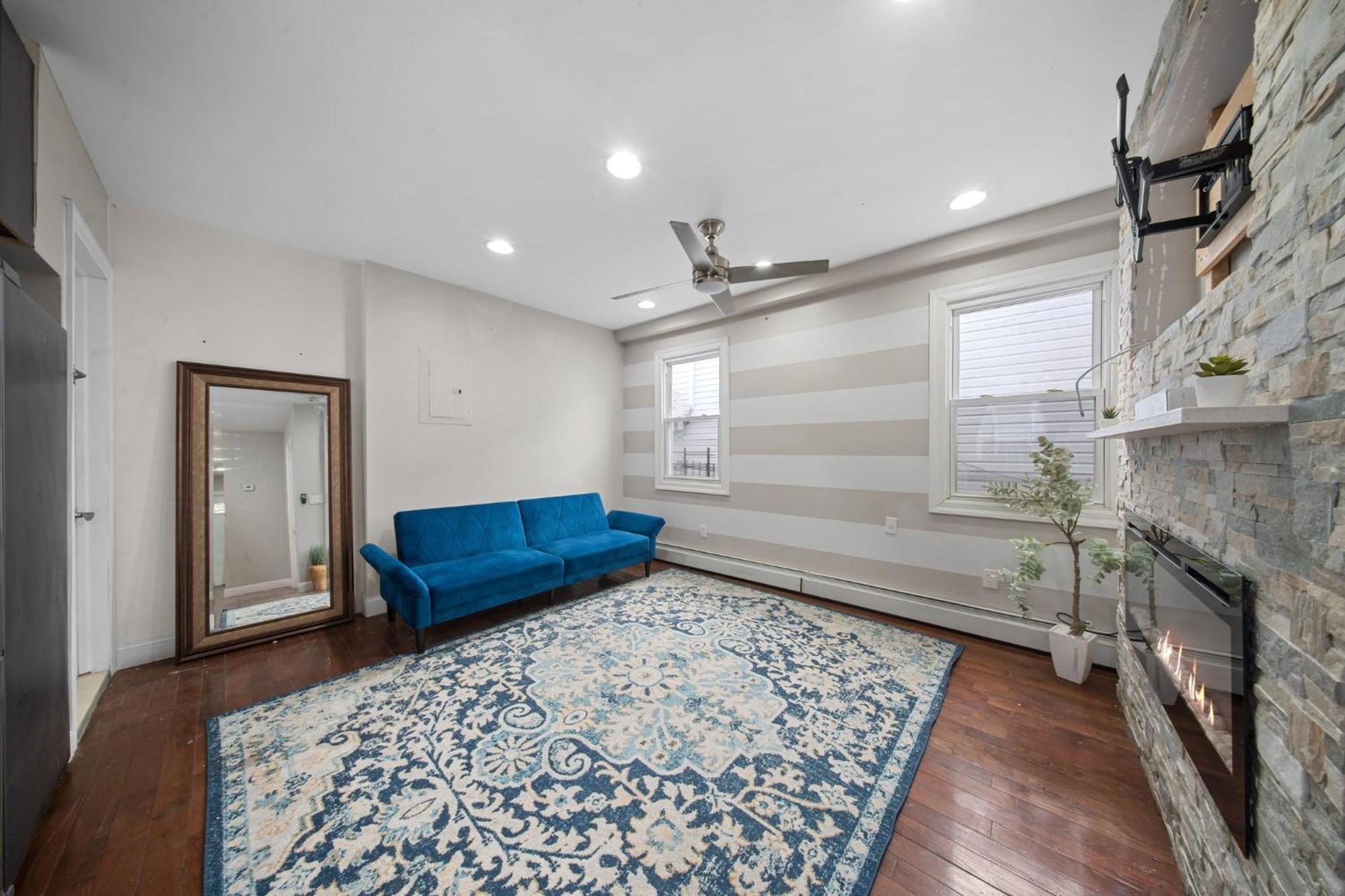 One Bedroom Near Jfk Airport! Appartement *